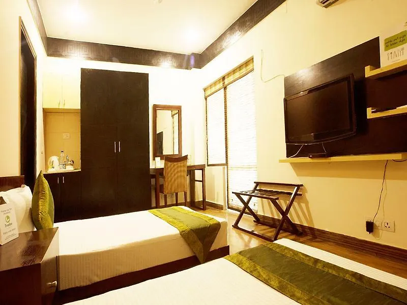 Treebo Neo Residency - Huda City Centre Gurgaon 3*,